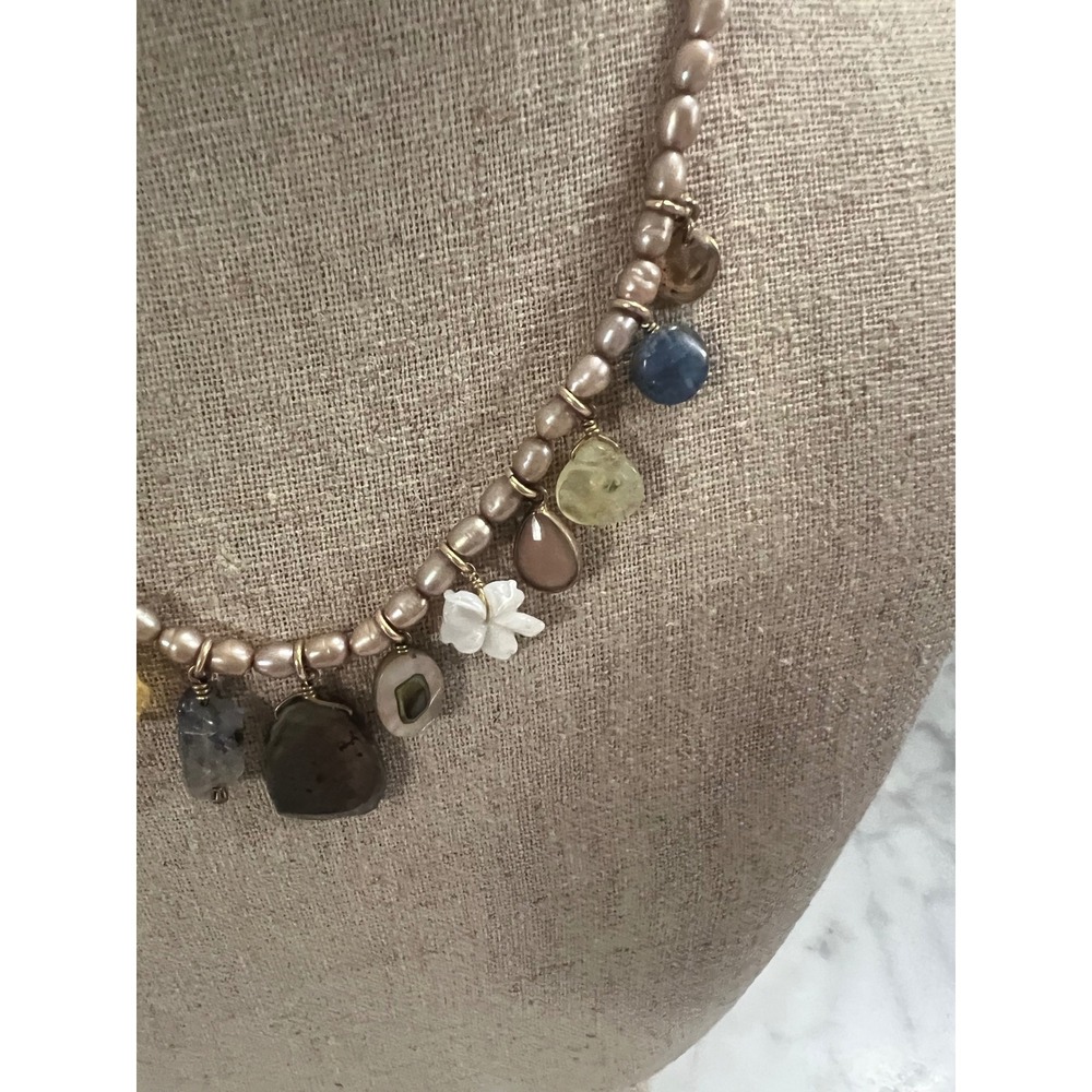 Chan Luu Mixed Gemstone Pearl Charm Necklace Boho Mauve Gold Tone Adjustable - Picture 7 of 7
